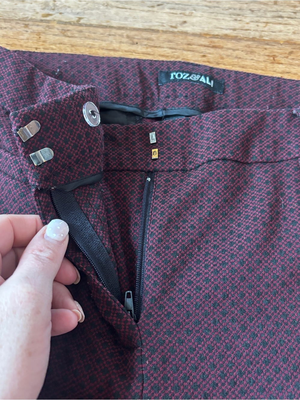 Womens Roz & Ali dress slacks size 2 - Picture 8 of 12